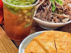 -肖四女乐山跷脚牛肉(滨江天街店)