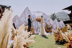 -花轿喜屋婚礼策划