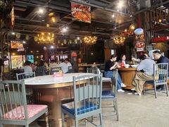 -琥珀老六龙虾(四里河店)