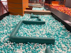 -极限PLAY运动娱乐新世界·团建派对潮玩休闲馆·室内蹦极高空游乐园