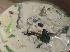 -云中鱼蒸汽石锅鱼(川沙百联店)