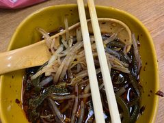 -天瑞福云南过桥米线(十里河店)