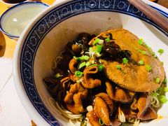 大肠面-沪西老弄堂面馆(定西路店)