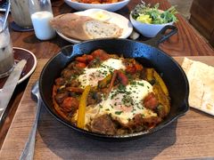 -ROAST coffee & eatery