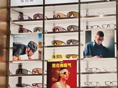 -LensCrafters亮视点·OAKLEY精选(静安嘉里中心店)