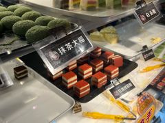 -汉金城海鲜烤肉自助百汇(威海威高广场店)