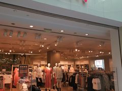 -H&M(鹏欣水游城店)