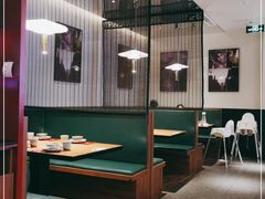 卡座-青年公社烤鸭(宝杨宝龙广场店)