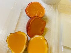 -志龙皇冠吃货椰子铺