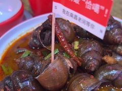 -老闵田螺馆·南昌特色小炒(梦时代店)