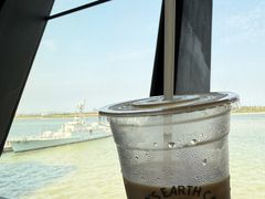 -抱抱地球咖啡馆(国家海洋博物馆店)