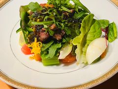 特色菠菜牛肉沙拉-牛排家(北京王府井澳门中心店)