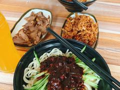 -大姨捞面(新安花园店)