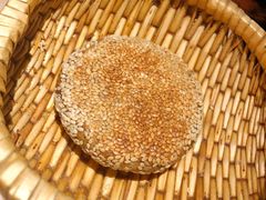芝麻烧饼-清真·老门框爆肚涮肉·中华老字号(丰管路店)