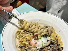 -秘密旅行Bonjour(黑金冠 江南西店)