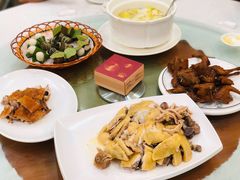 -园中园酒店(迎宾馆店)