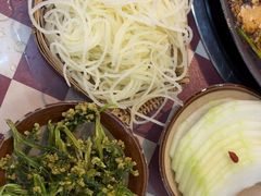 -赵美丽·重庆社区火锅·直营店(火车东站·中豪国际店)