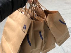 -瑞幸咖啡(石榴中心店)