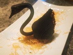 黑天鹅榴莲酥-悦秀·高级粤菜