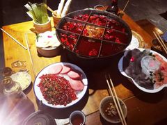 -白乐天毛肚火锅馆(南滨路店)
