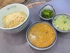 -蟹上黄·蟹黄面·江南糖水(人民广场店)