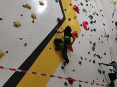 -问山MountQuest攀岩馆