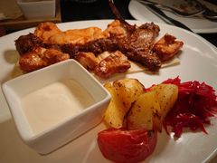 -Efes Turkish & Mediterranean Cuisine 艾菲斯餐厅(陆家嘴店)