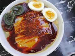 -何老二卤汁凉粉