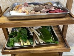 -金鼎雪山牦牛杂火锅(理县总店)