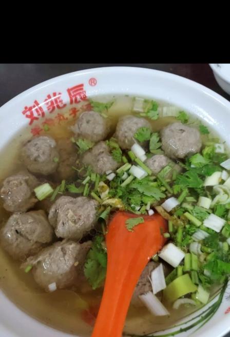 刘兆辰羊肉丸子汤钢铁路店