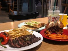 -HELLO 27 意面·沙拉·帕尼尼