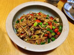 -老板很二(吉大店)