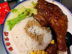 瑞士汁原只大鸡脾饭-港爺茶檔·茶餐厅(东晓南路店)