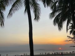 -三亚湾海居铂尔曼度假酒店