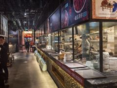 -琥珀老六龙虾(四里河店)