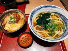 猪排乌冬定食-杵屋(京都ポルタ店)