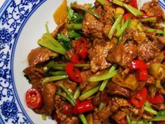 -俏湘厨•地道湘菜(建华南路店)