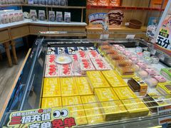 -缇纳甜妮·西餐·甜点(商字店)