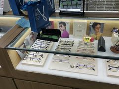 -视野联行眼镜·蔡司·控优点授权(长白万象汇店)