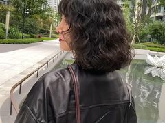 -鸿通城购物中心