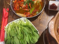 -阿润打边炉·鲜切鸡煲(华漕店)