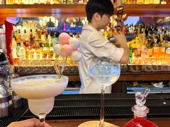 -鲨鱼美式餐厅酒吧Sharky