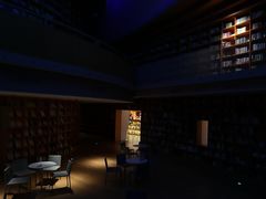 -新华文创·光的空间