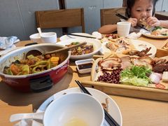 -关东小磨东北菜(上海长风大悦城店)
