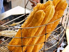 现炸油条-汪记鲜鱼糊汤粉(沈阳路总店)