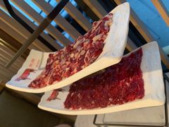 -左庭右院鲜牛肉火锅(浦江欢乐颂店)