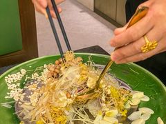 -得意咚瓜·顺德鱼生·冬瓜火锅(深圳首店)