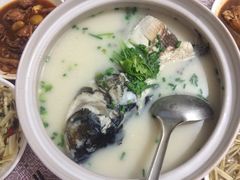 -天乐农家鱼头王(天目湖店)