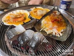 -围炉肉舍•炭烤活鳗•丹东海鲜烤肉(步行街店)