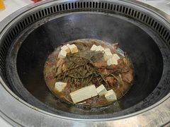 -农家院铁锅炖(西韩路店)